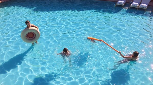 Die besten paddle fitness Übungen für dein Wassertraining